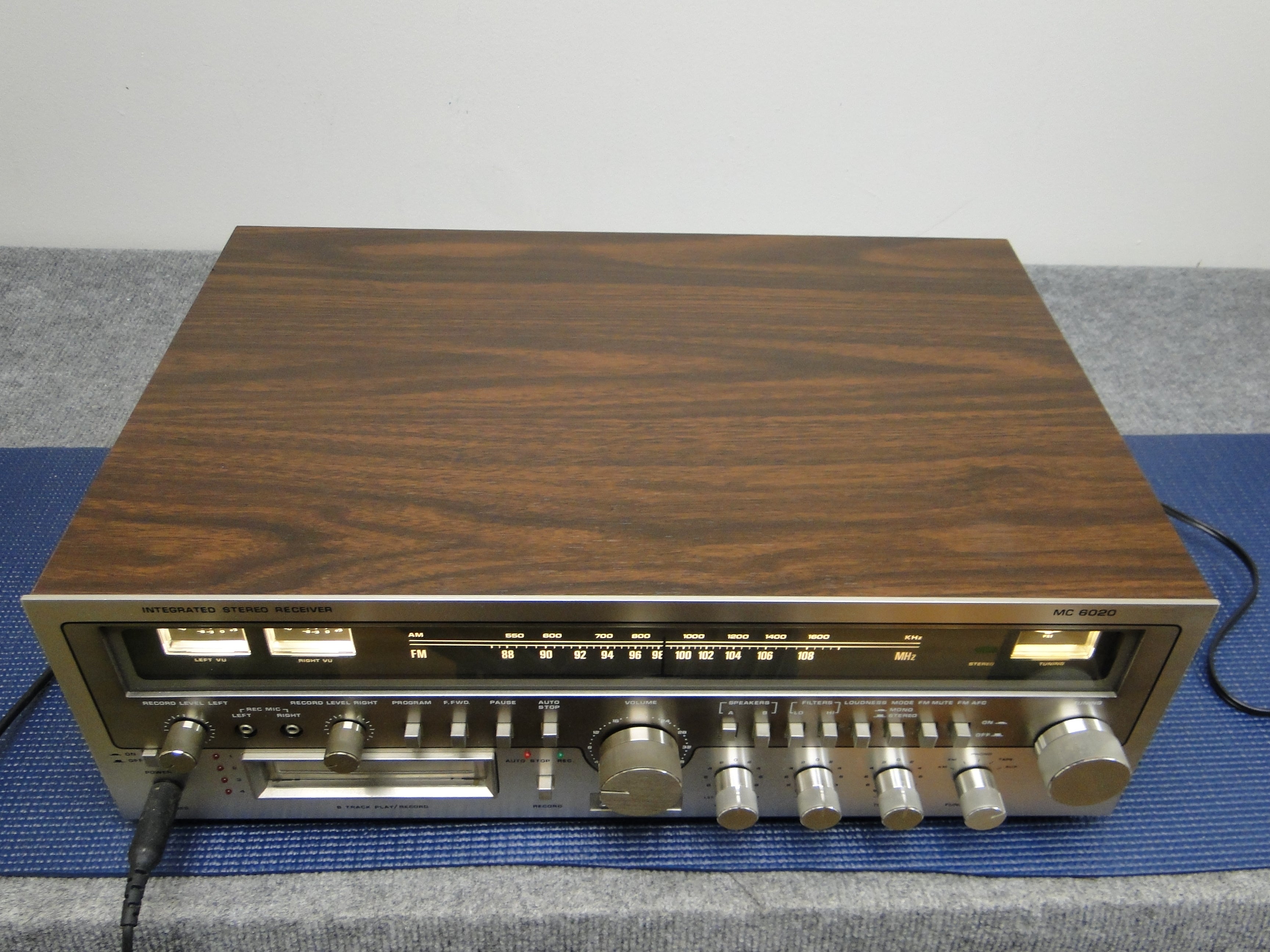 Zenith MC6020 Stereo Receiver with 8-Track Player – The Turntable