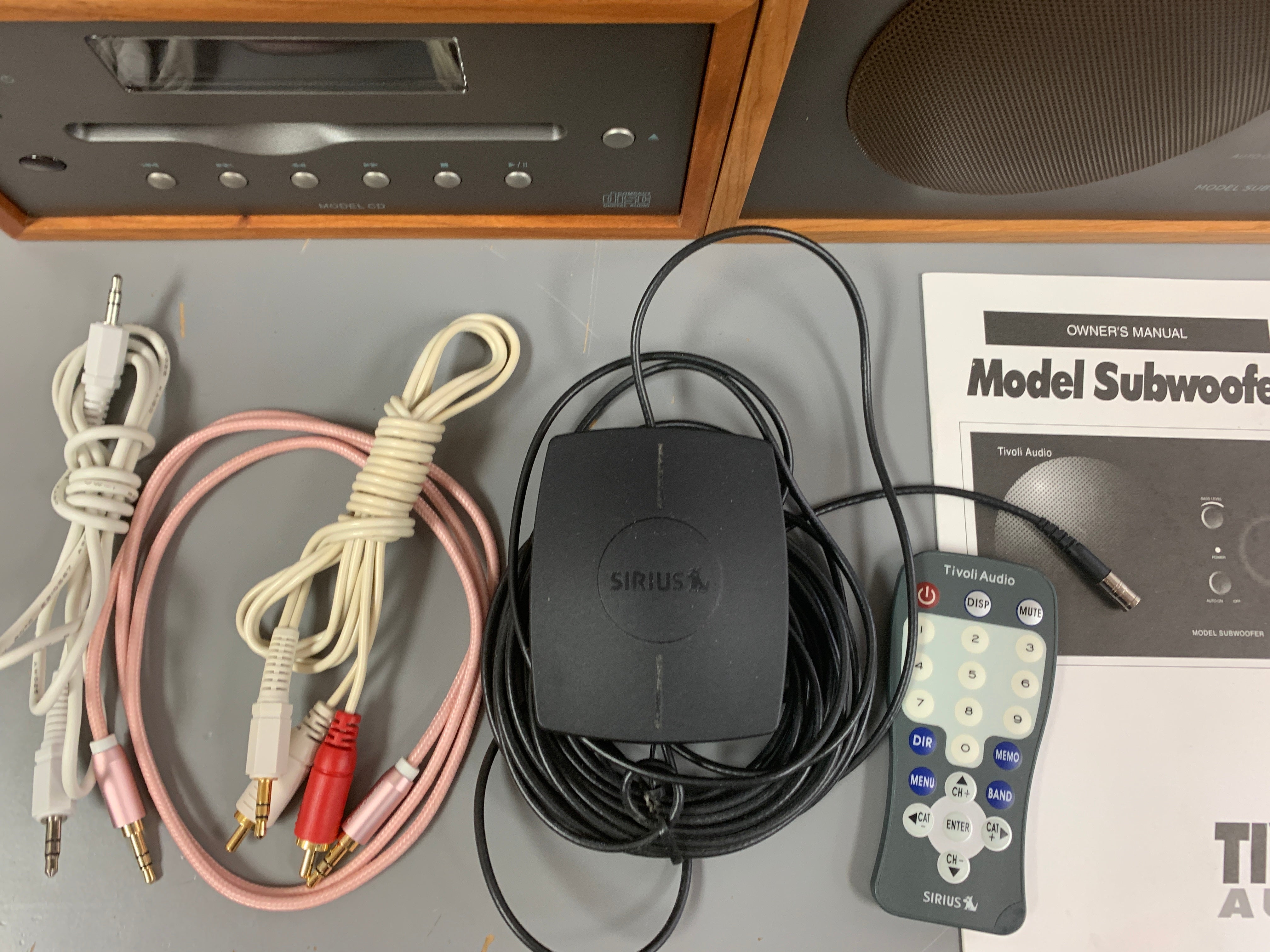 Tivoli Audio Complete Set - Model Satellite - Model CD - Model