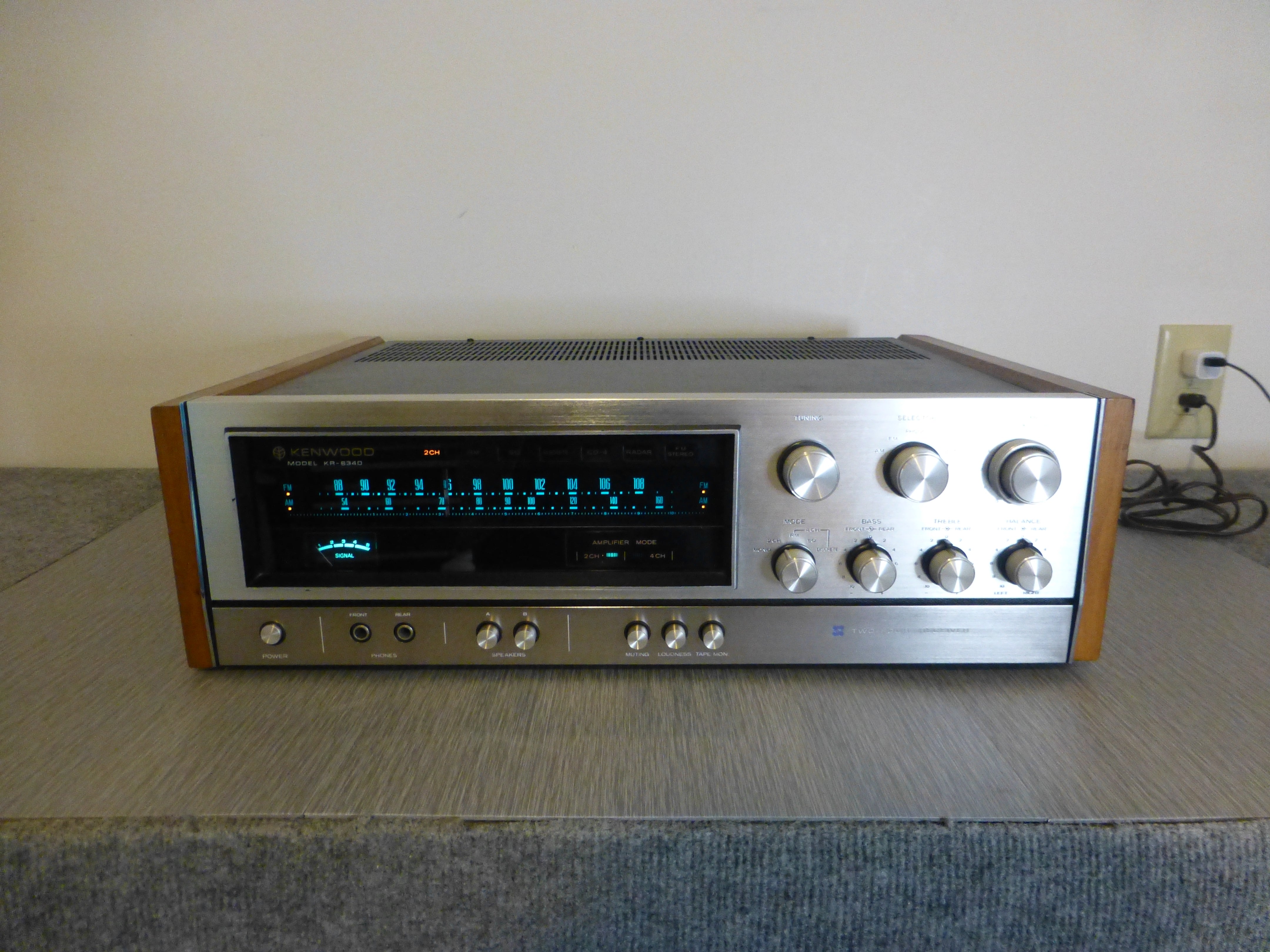 Kenwood KR-6340 Stereo & Quad Receiver * 1973 * 40W RMS – The