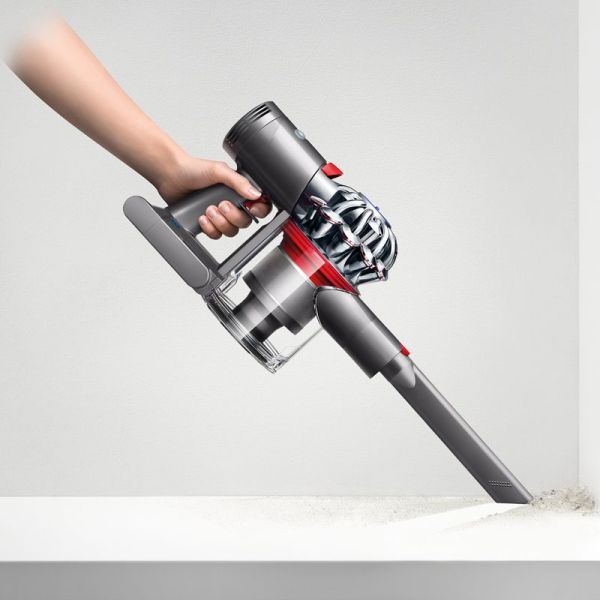 Dyson V7 Trigger Cordless Handheld Vacuum | Free Shipping