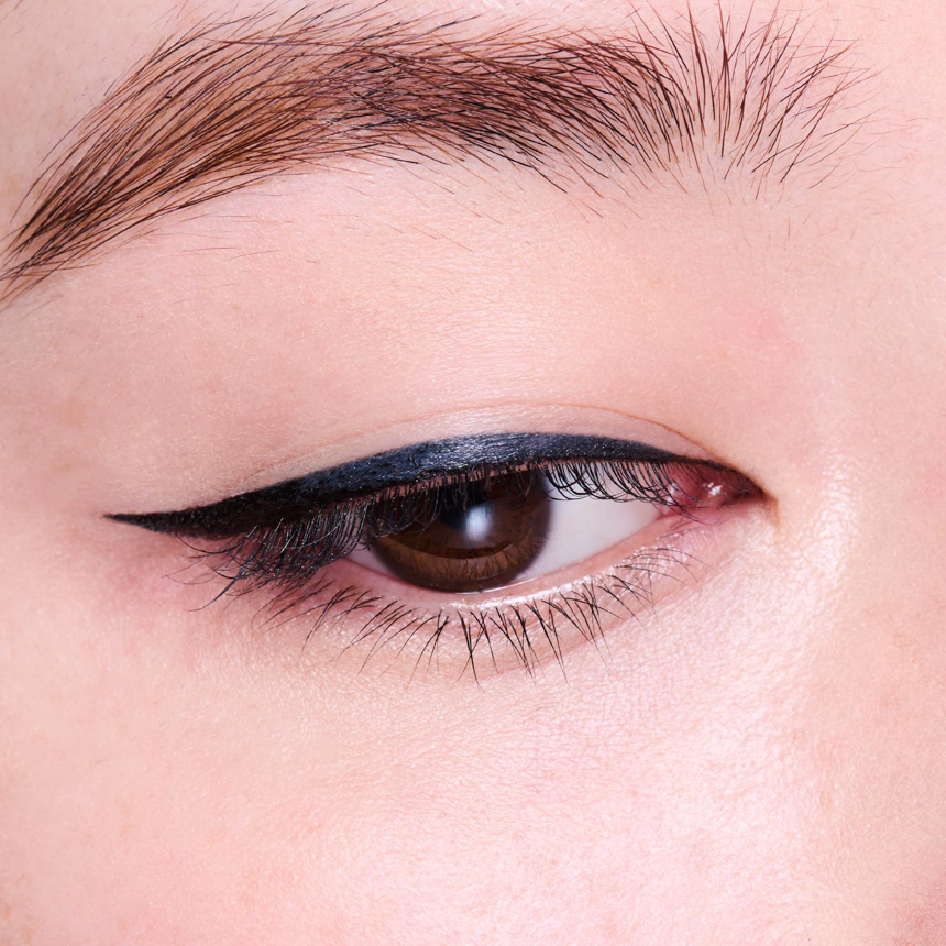 THREE ファントゥファンキーリキッドアイライナー | アイライナー