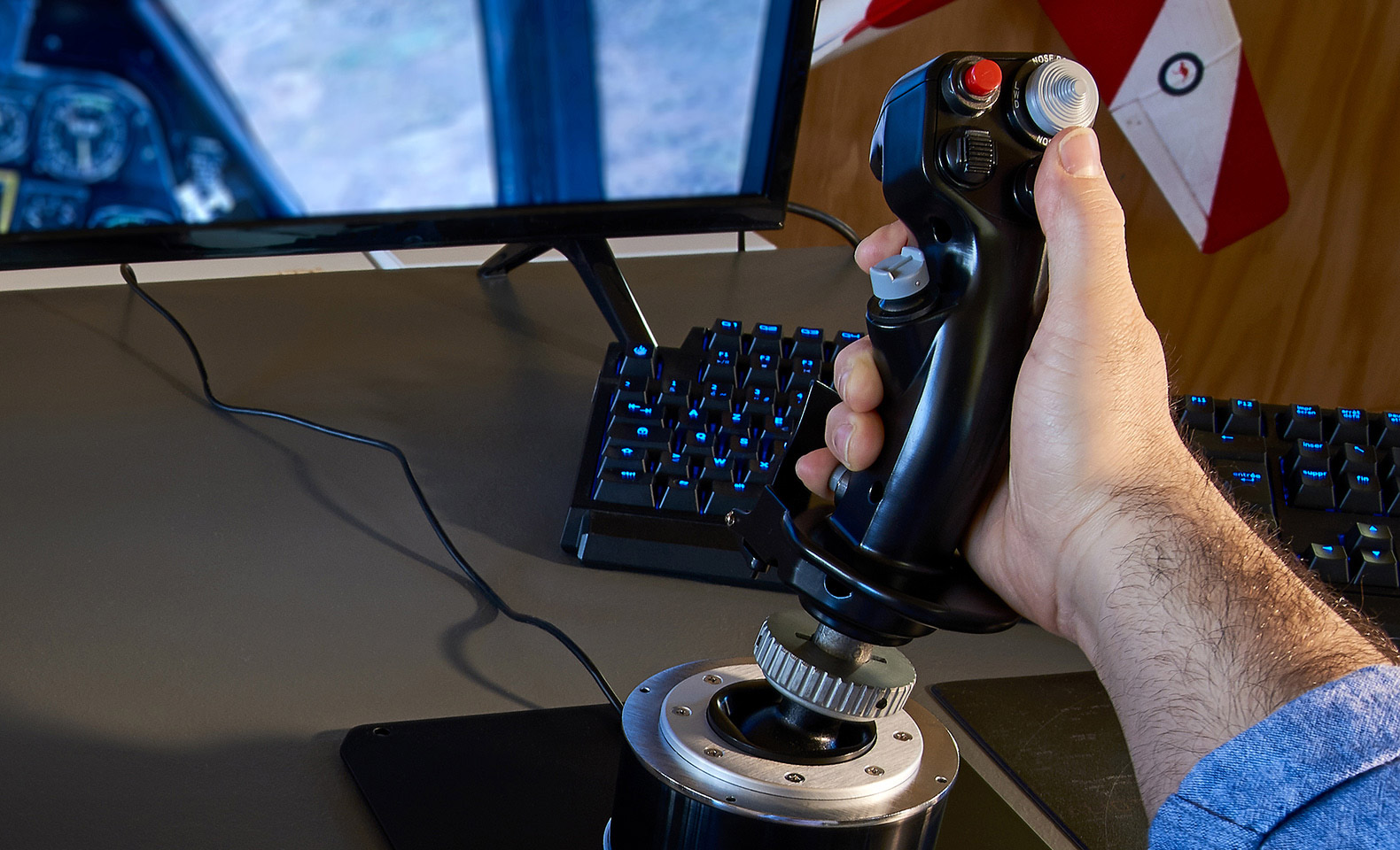 HOTAS Warthog™ Flight Stick - | Thrustmaster