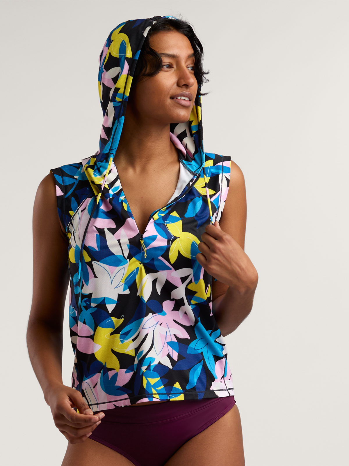 Women's Sunbuster 1/4 Zip Cap Sleeve Sun Shirt | Title Nine