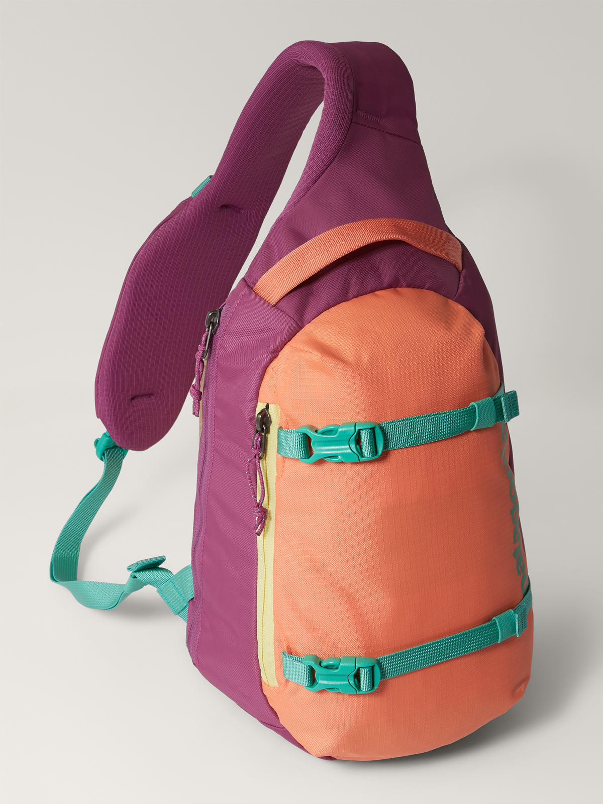 Patagonia Atom Sling Bag - 8L | Title Nine