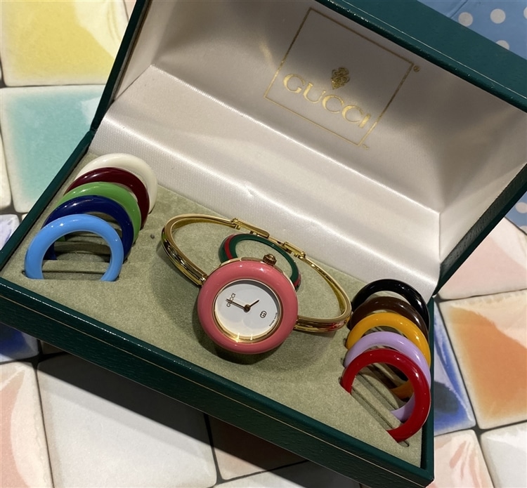 VINTAGE】GUCCIの12リング付いている豪華なチェンジベゼルをご紹介