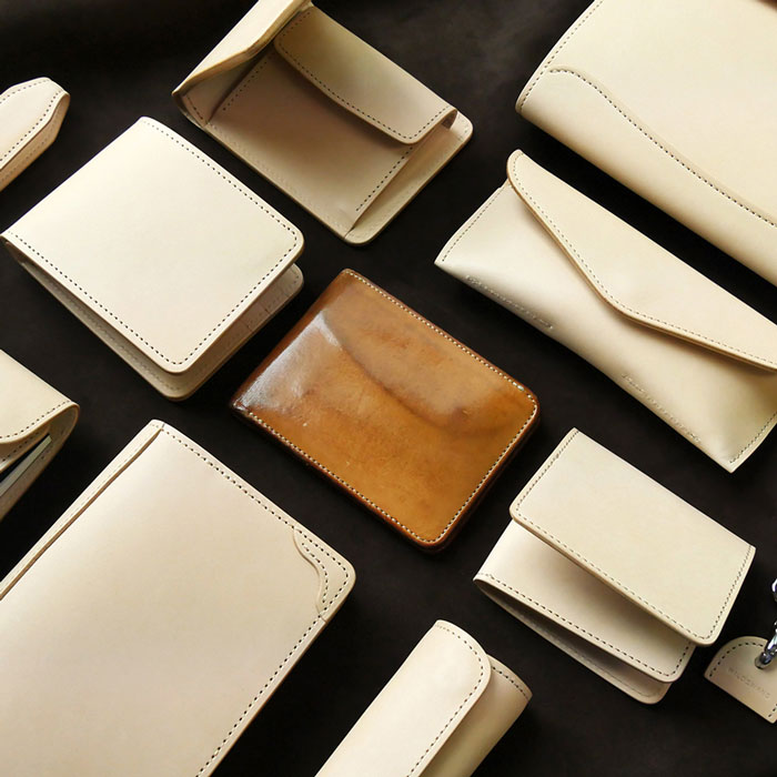 WILD SWANS（ワイルドスワンズ）BYRNE（バーン）3つ折りウォレット