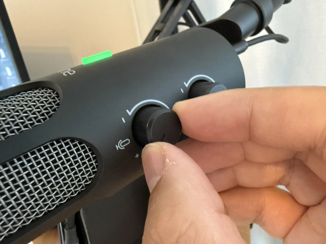 FIFINE Tank 3』レビュー、環境音を低減しクリアな音声収録を実現する