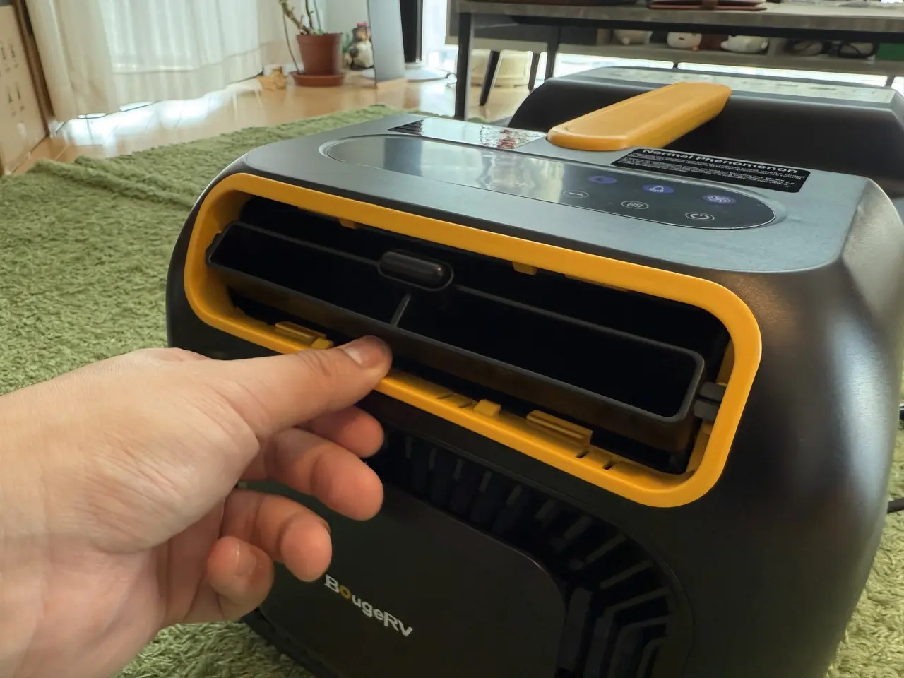 BougeRV ポータブルエアコン 3500BTU』レビュー、工事不要で利用可能