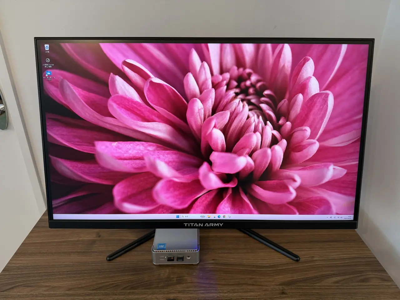 Titan Army 27G2R-B』レビュー、WQHD・200Hz対応、PIP/PBPモードも備え
