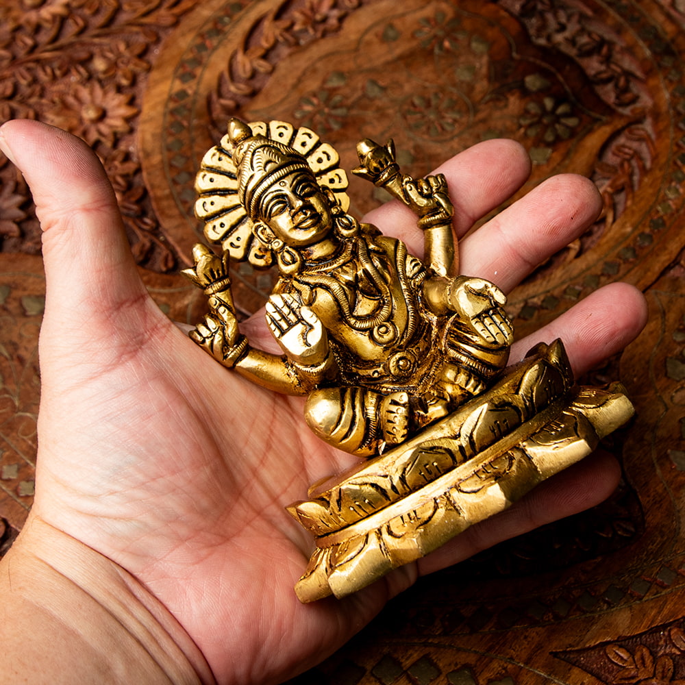 ラクシュミー坐像 高さ10.5cm の通販[送料無料] - TIRAKITA.COM