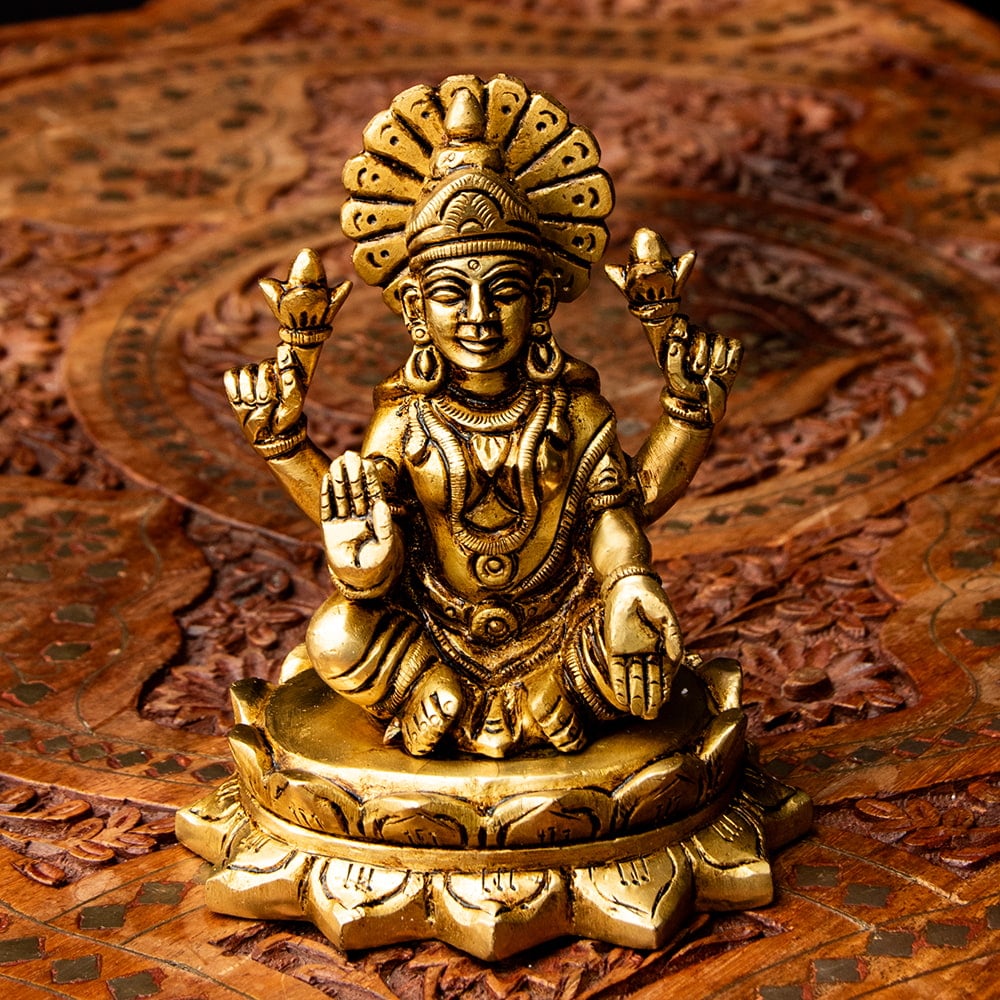ラクシュミー坐像 高さ10.5cm の通販[送料無料] - TIRAKITA.COM