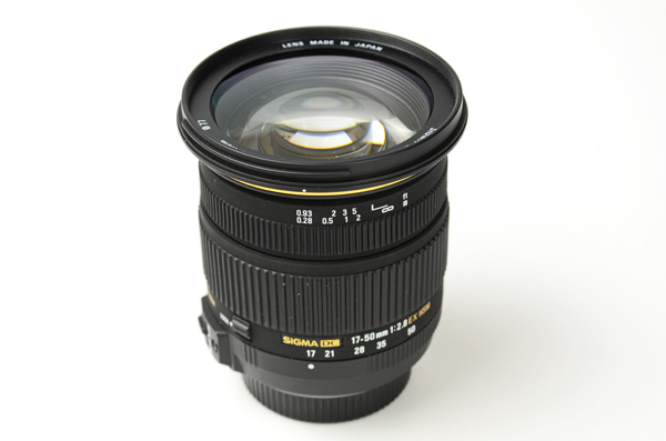 Sigma 17-50mm f/2.8 EX DC OS HSM standard zoom lens Review