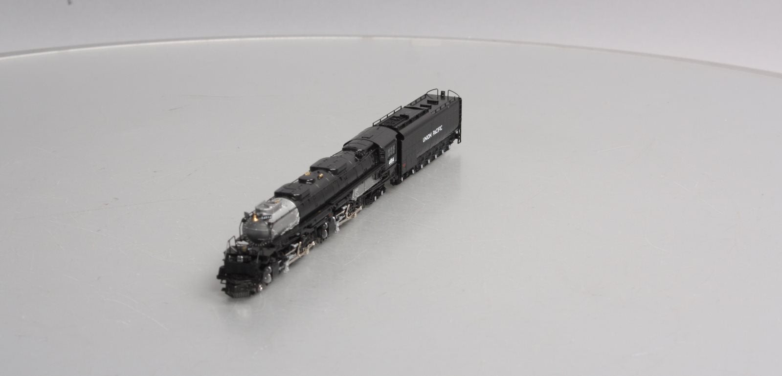 Kato 126-4014 N Union Pacific 4-8-8-4 Big Boy Steam Locomotive