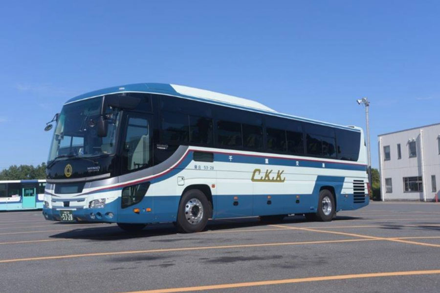 千葉交通、創立115周年で復刻デザインのバス車両 - TRAICY（トライシー）