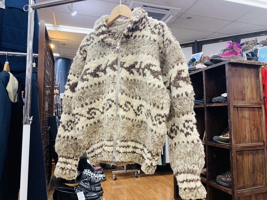 古着オタク必見！LIGHTNING社ジップ採用カウチンニットのご紹介