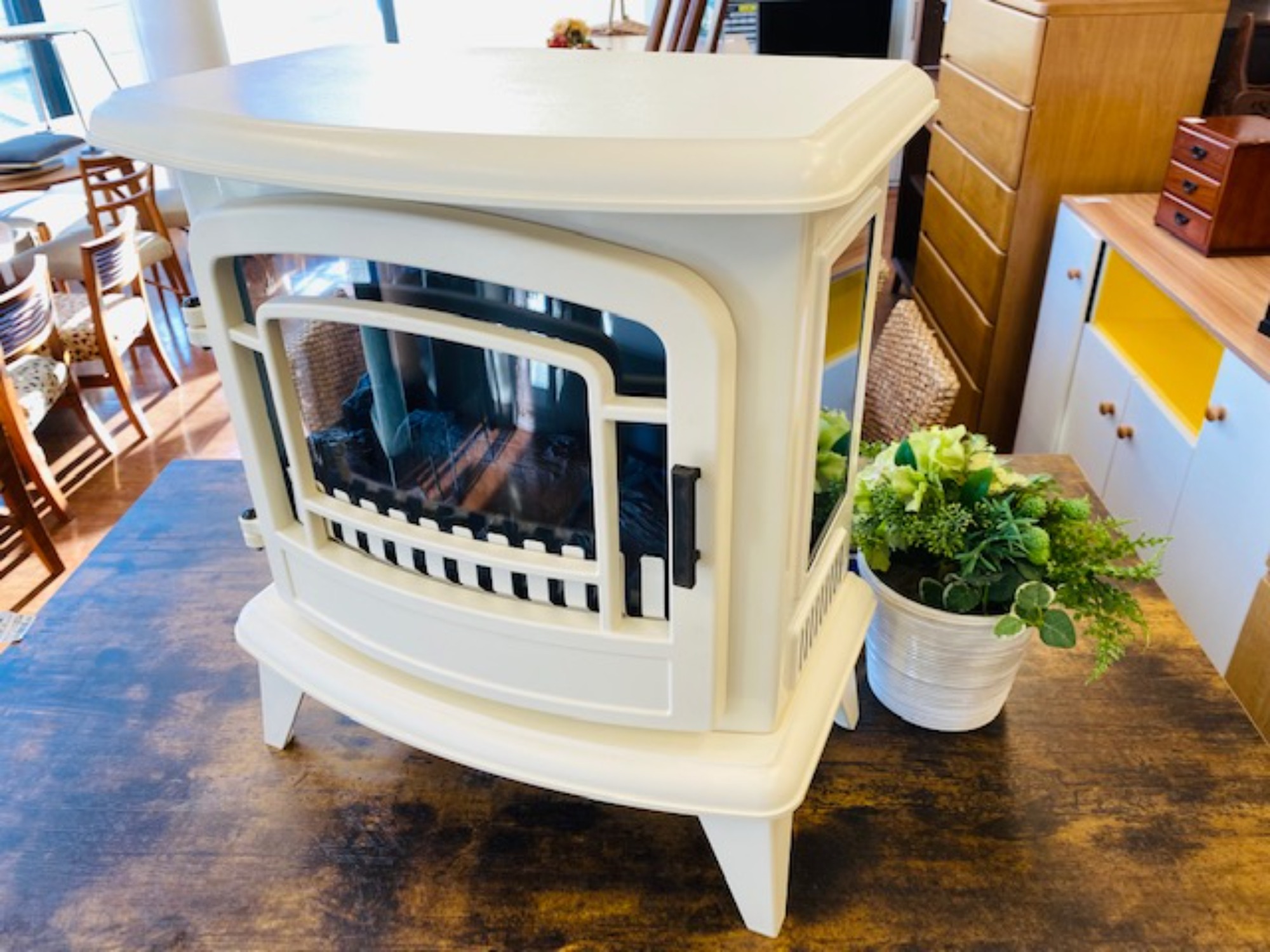 NITORI（ニトリ）暖炉型ファンヒーター 買取入荷！！｜2023年09月13日