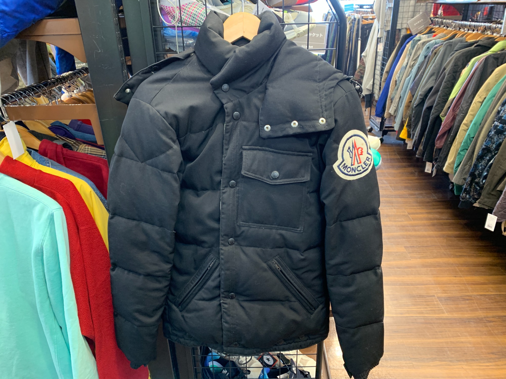 冬物アイテム買取強化中！】MONCLER(モンクレール)よりJUNYAWATANABE