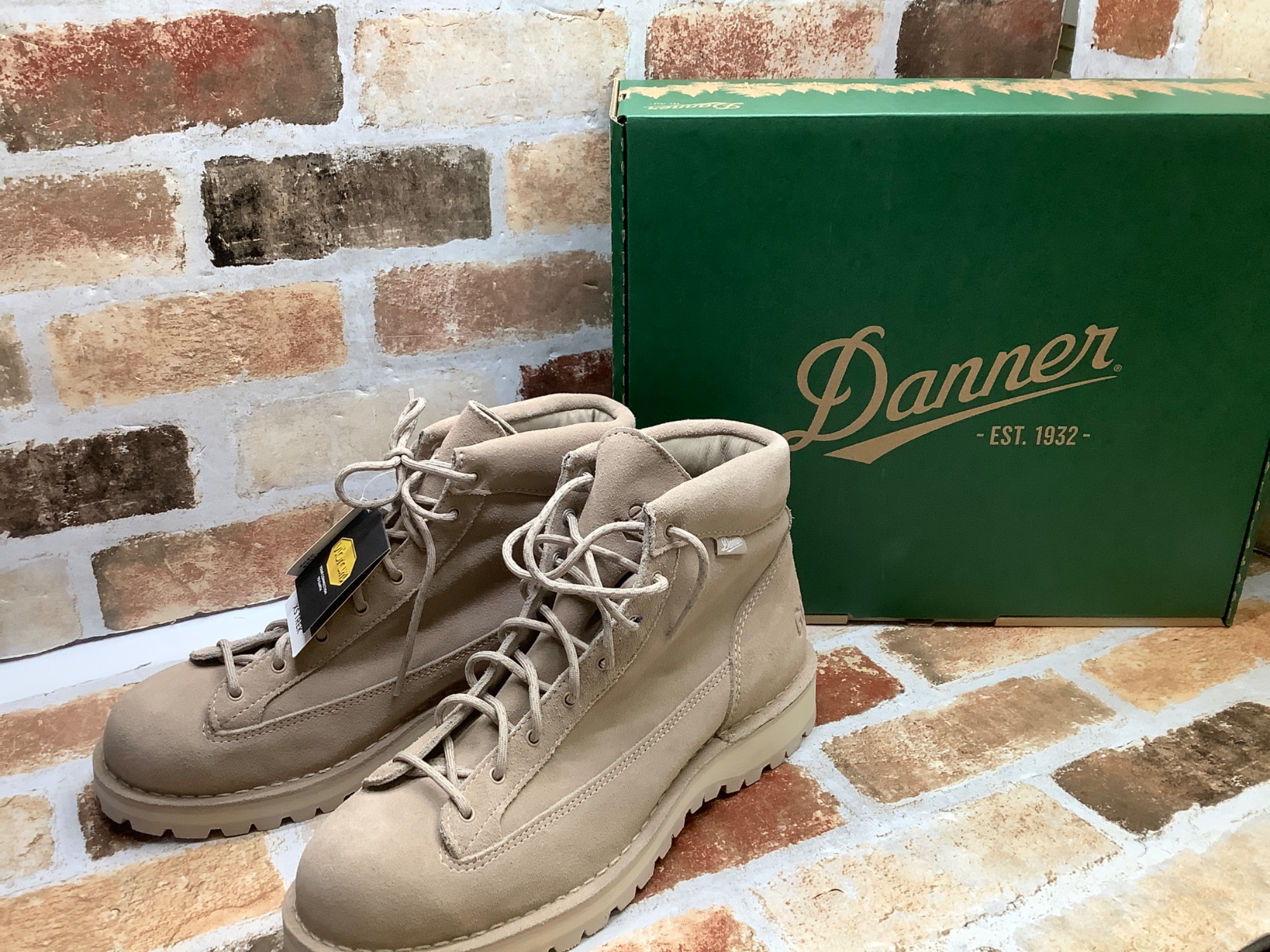 Danner×B&Y】Beauty&Youth別注 Danner Field ブーツ が入荷致しました