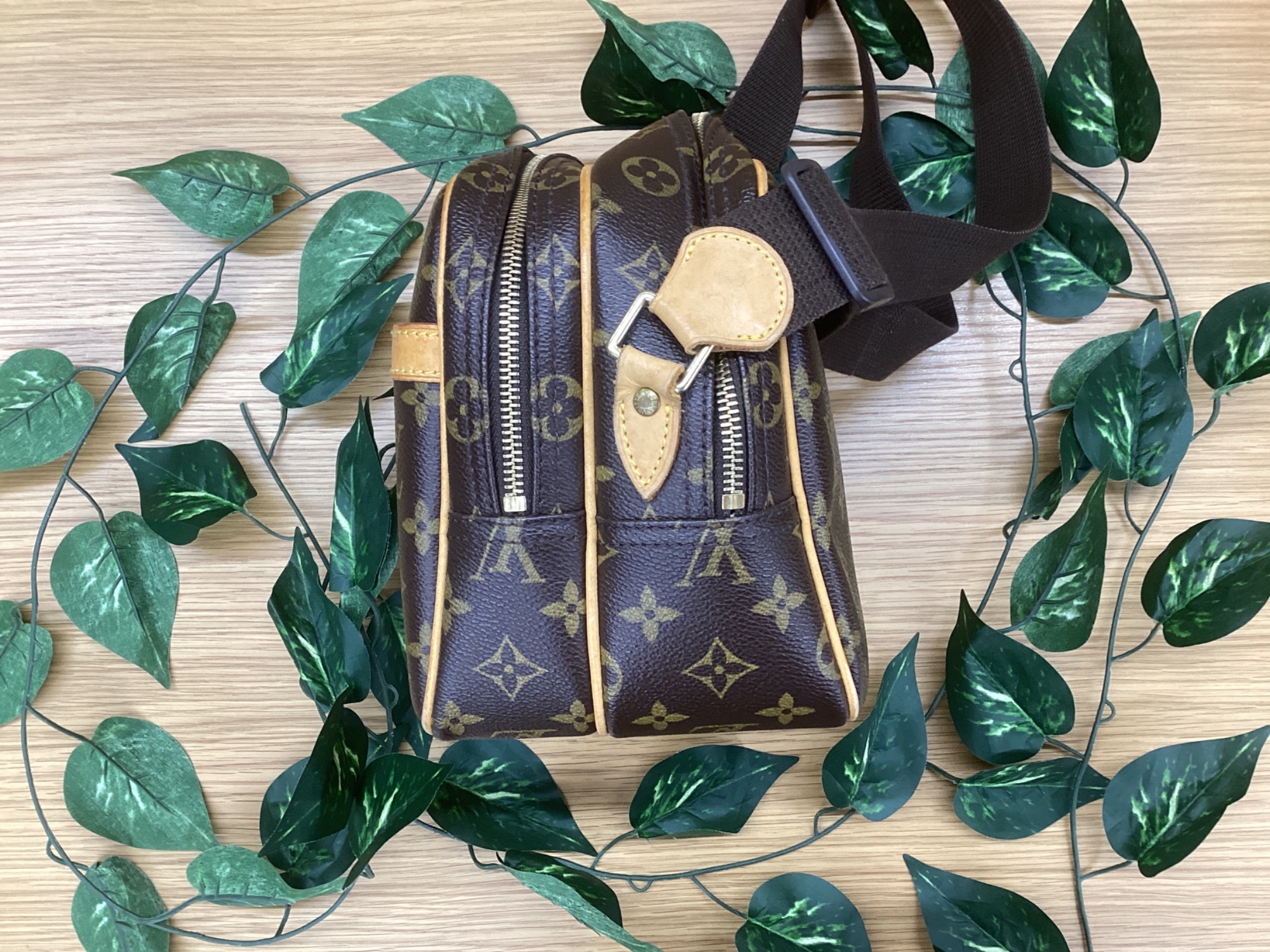 LOUIS VUITTON（ルイ・ヴィトン）リポーターPM】をご紹介いたします