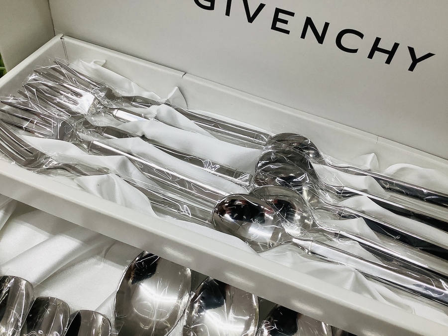 GIVENCHY ジバンシィ ディナーカトラリーセット 25ピース GIVENCHY