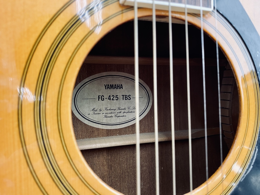 90年代モデルのYAMAHA (ヤマハ) FG-425 買取入荷しました！｜2022年06