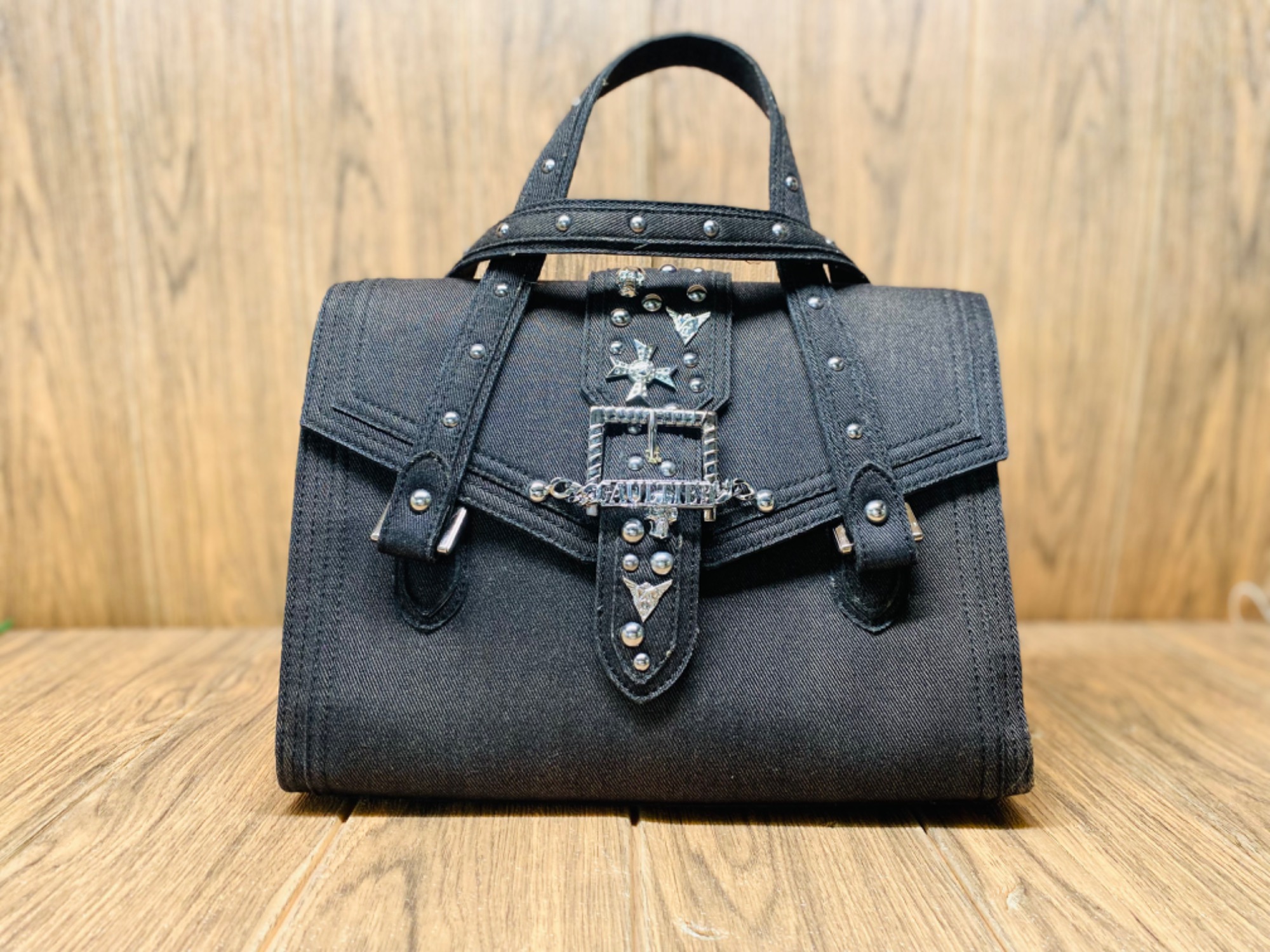 Jean Paul GAULTIER(ジャンポール・ゴルチエ) ハンドバッグが買取入荷