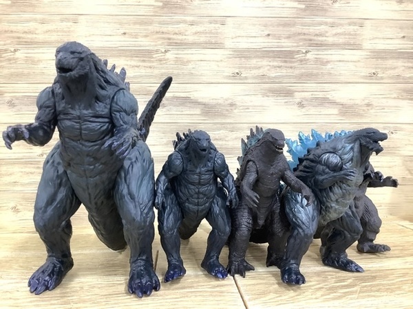 ゴジラシリーズのソフビ大量入荷!!｜2021年10月19日｜リサイクル
