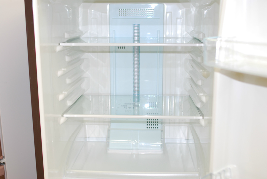 2ドア冷蔵庫 Panasonic(パナソニック) NR-B143W 2010年製 138L 入荷