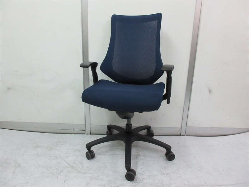 イトーキ エフチェア アジャスタブル肘 オフィスチェア 処分価格