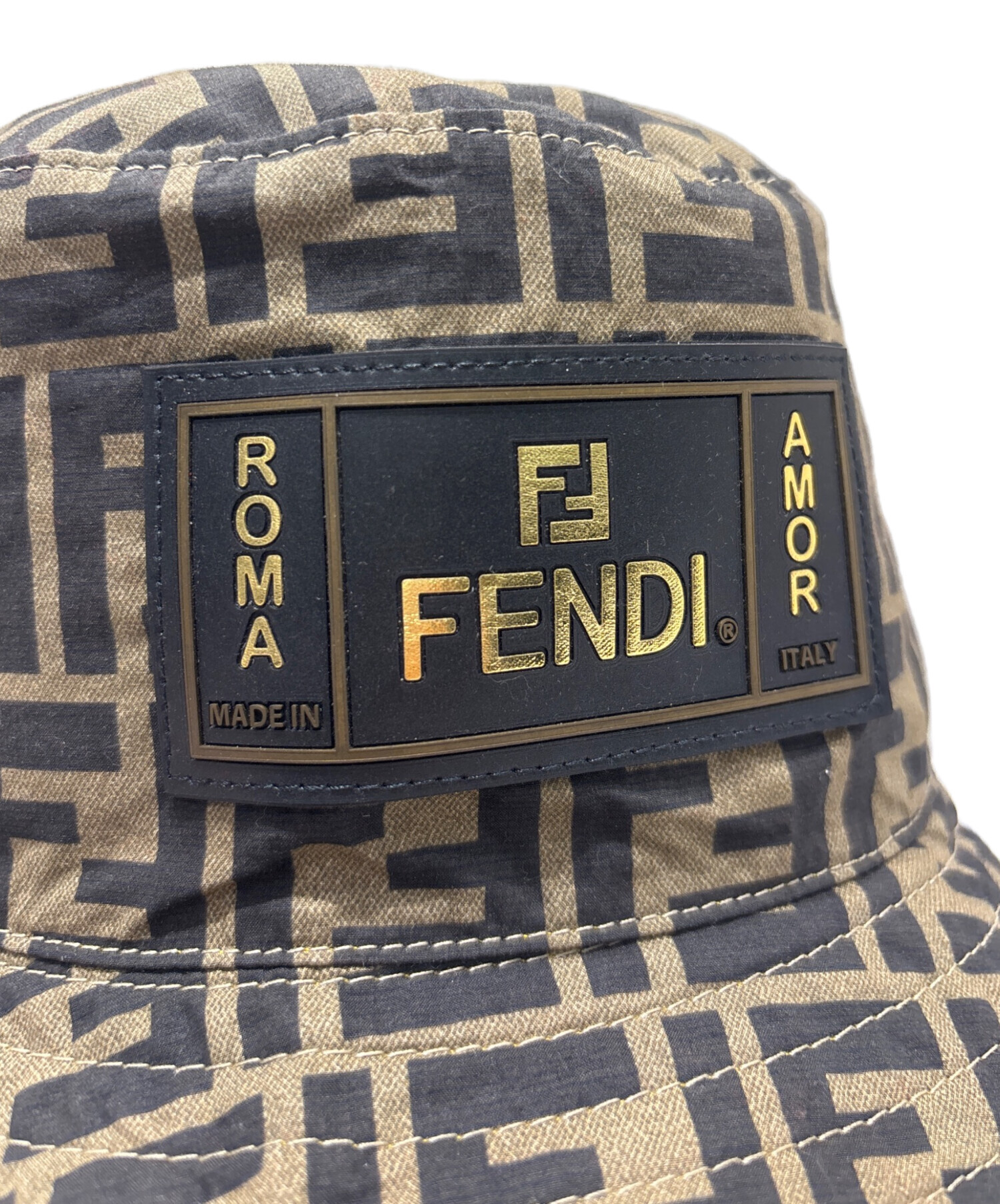 FENDI フェンディ M58センチ バケットハット 百貨店購入 FENDI