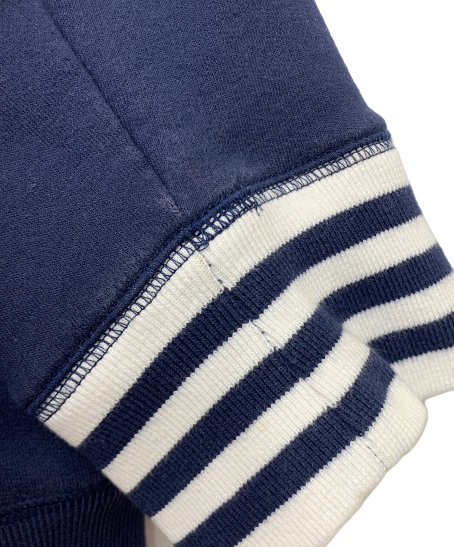 中古・古着通販】stussy (ステューシー) スカルワッペンスウェット