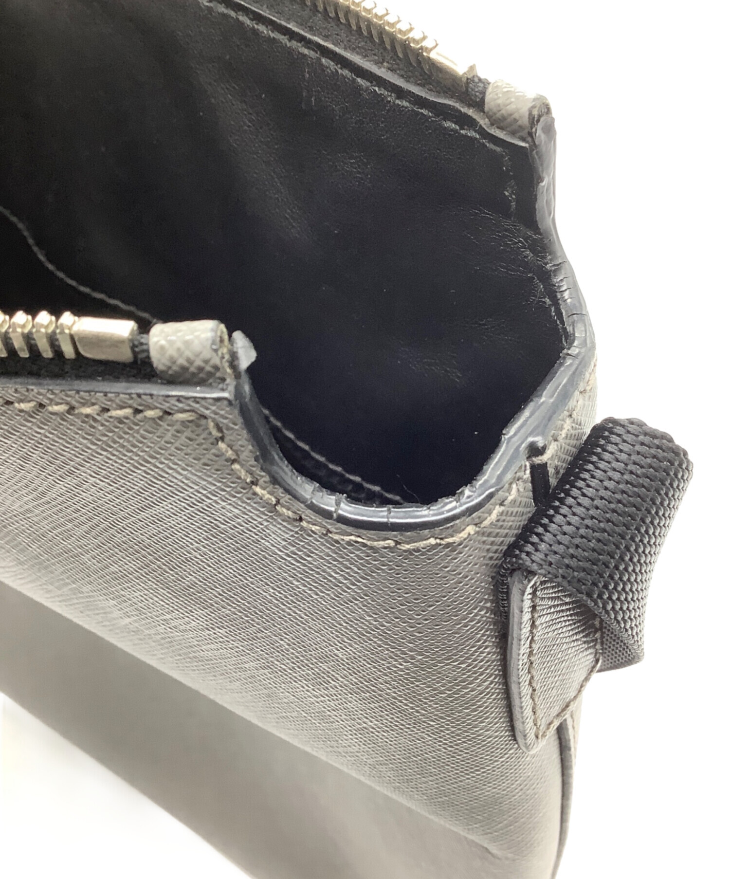 中古・古着通販】PRADA (プラダ) レザーショルダーバッグ グレー