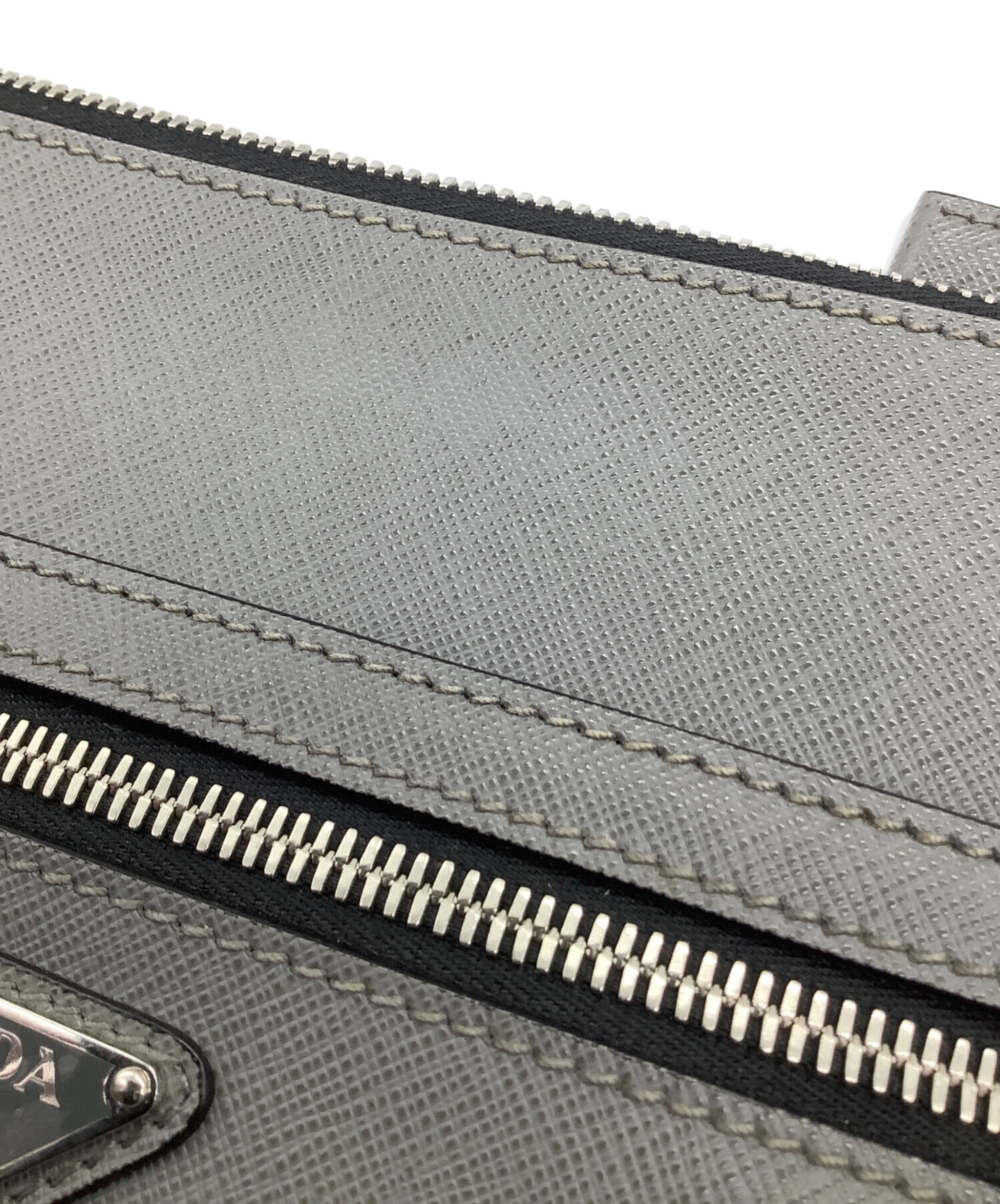 中古・古着通販】PRADA (プラダ) レザーショルダーバッグ グレー