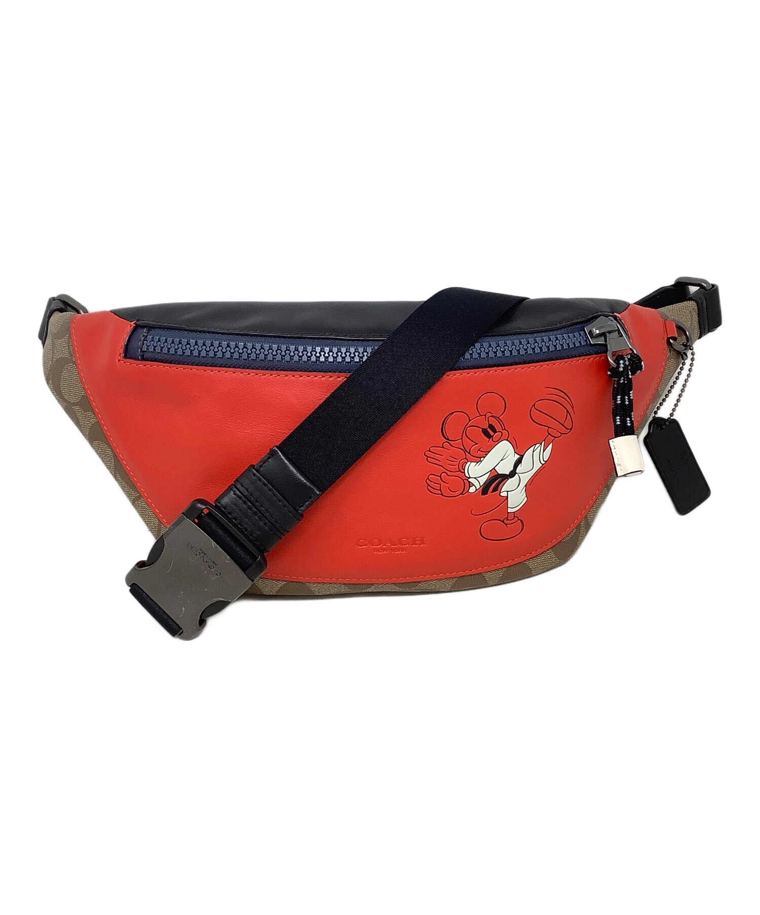 中古・古着通販】COACH (コーチ) DISNEY (ディズニー) ボディバッグ