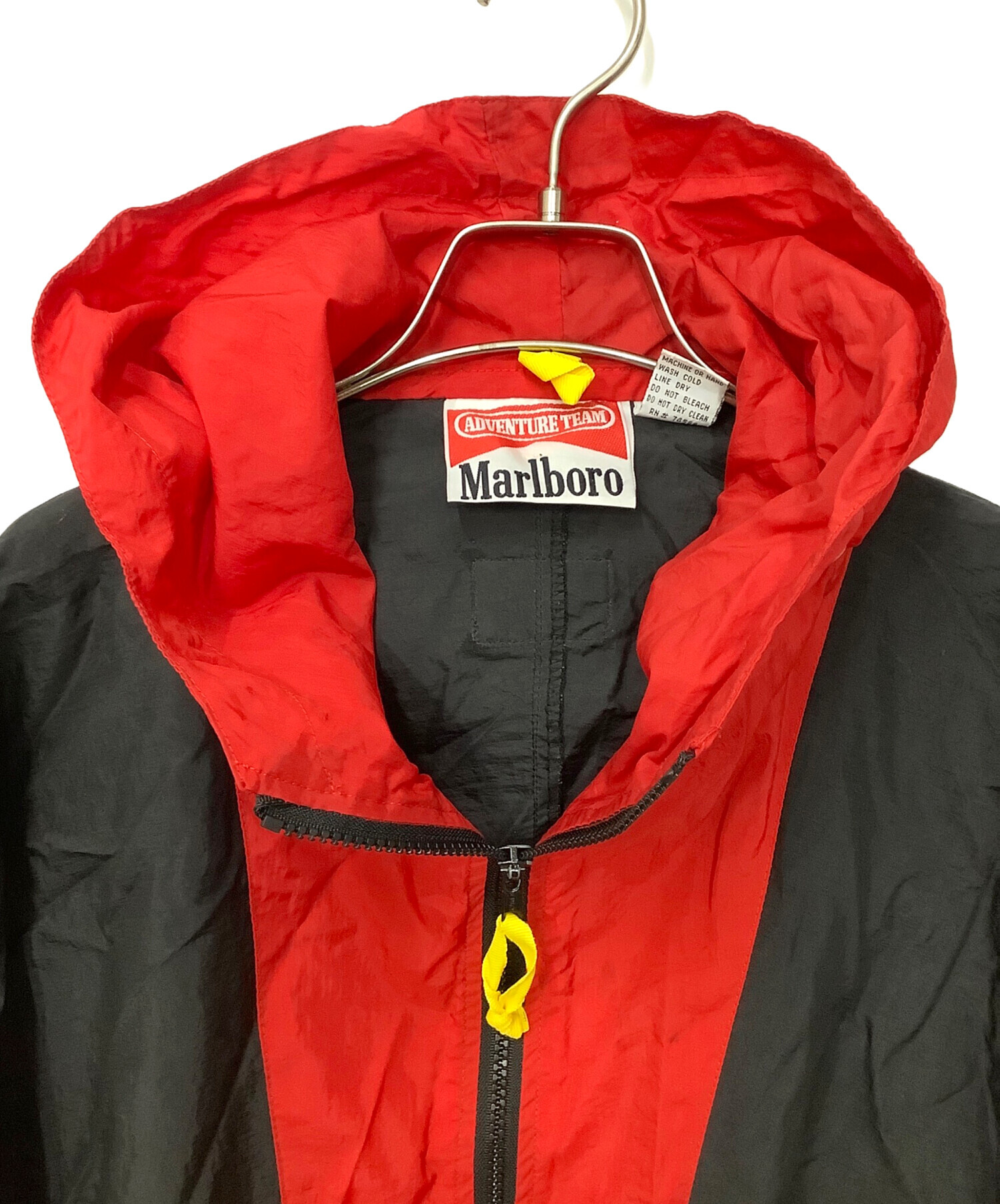 中古・古着通販】Marlboro (マルボロ) ナイロンジャケット レッド