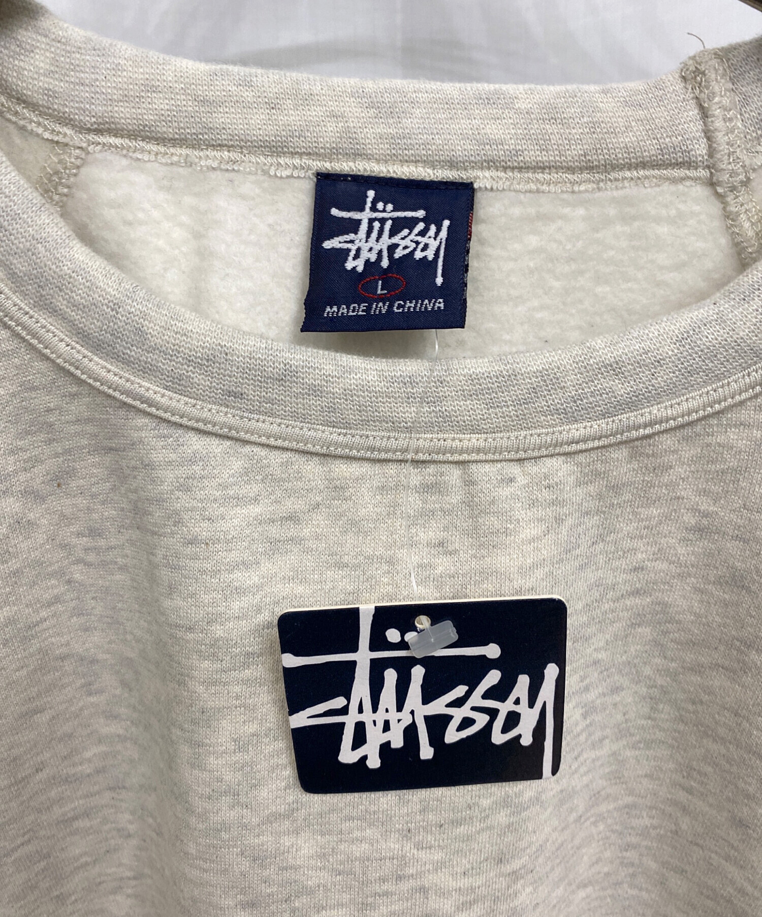中古・古着通販】stussy (ステューシー) スモールロゴクルーネック