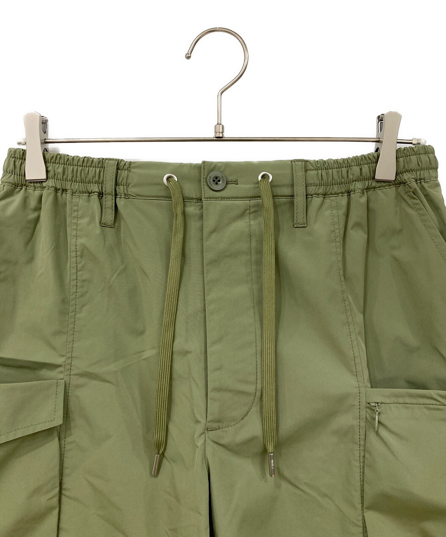 中古・古着通販】NULL TOKYO (ヌル トウキョウ) OUTSIDE SHORTS カーキ