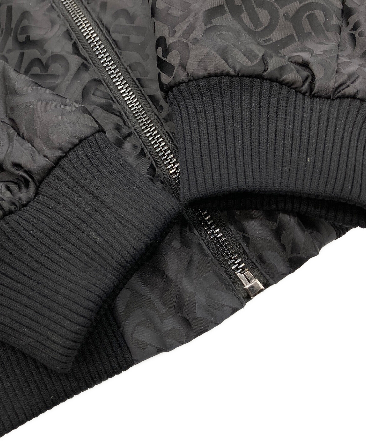 中古・古着通販】BURBERRY (バーバリー) ナイロンジャケット ブラック