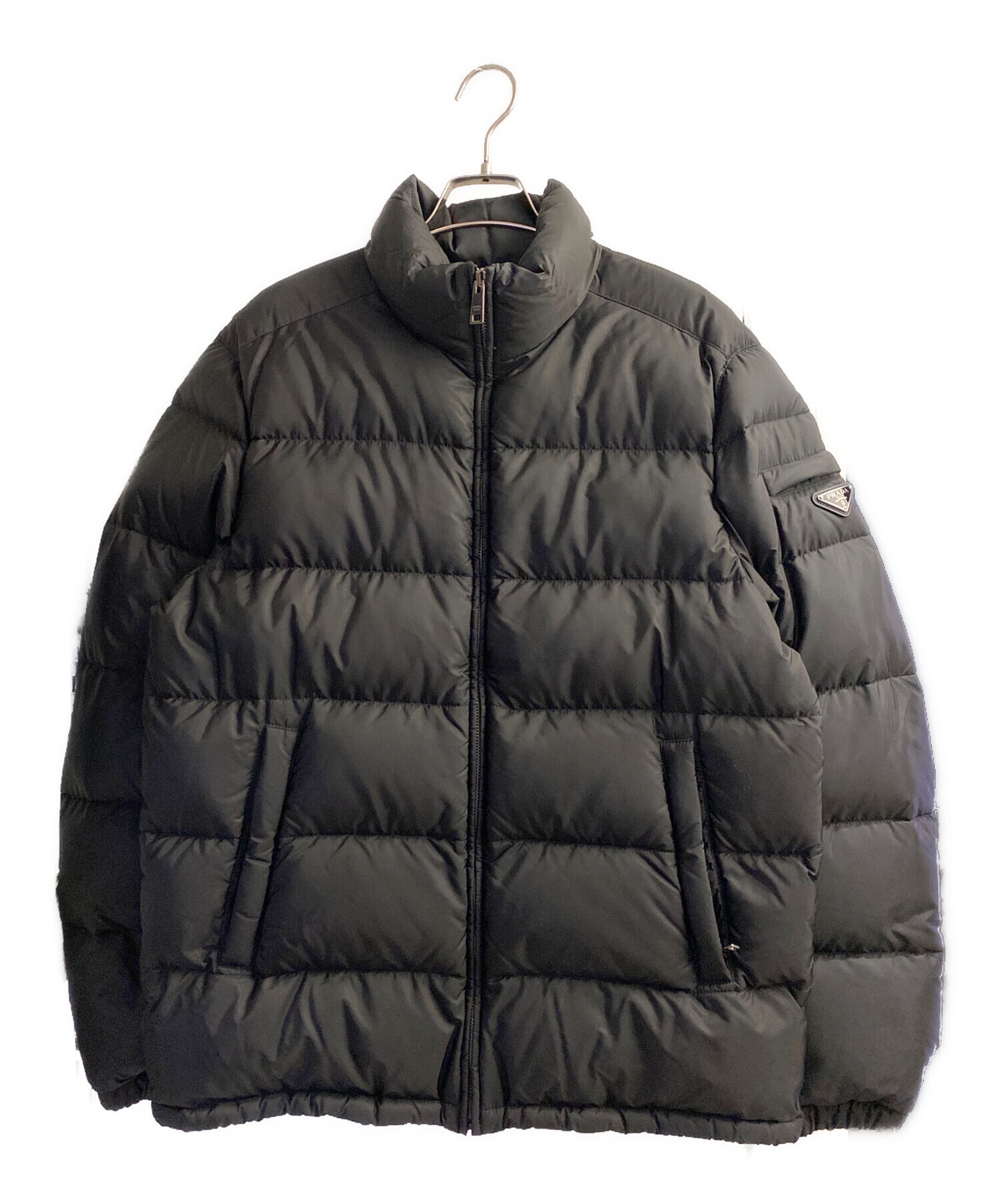 中古・古着通販】PRADA (プラダ) ロゴプレートダウンジャケット