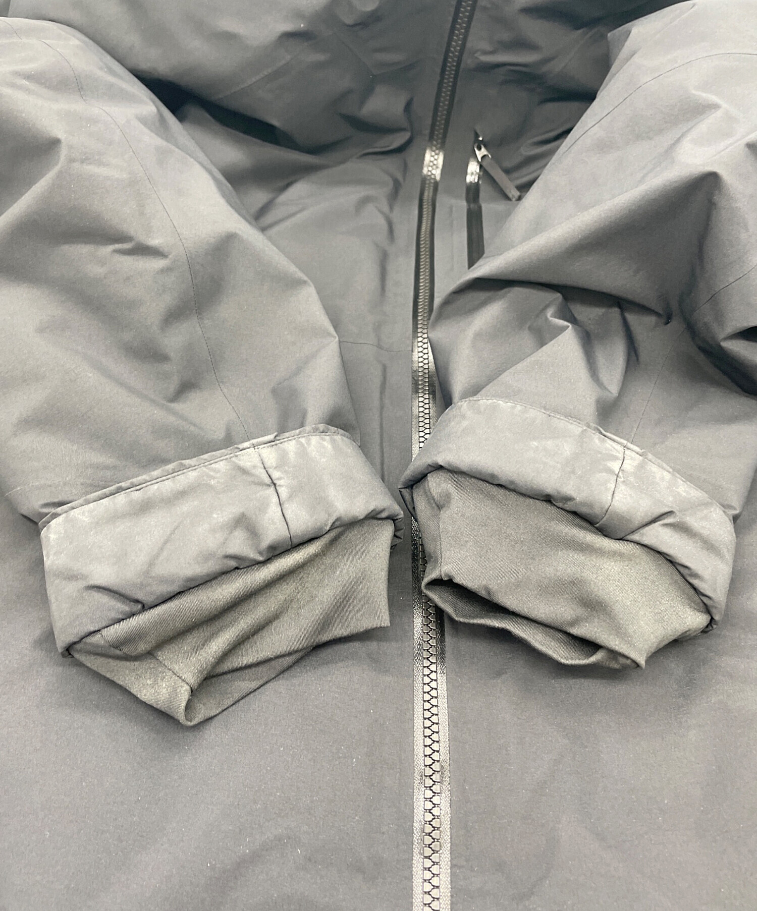 中古・古着通販】ARC'TERYX (アークテリクス) ダウンジャケット