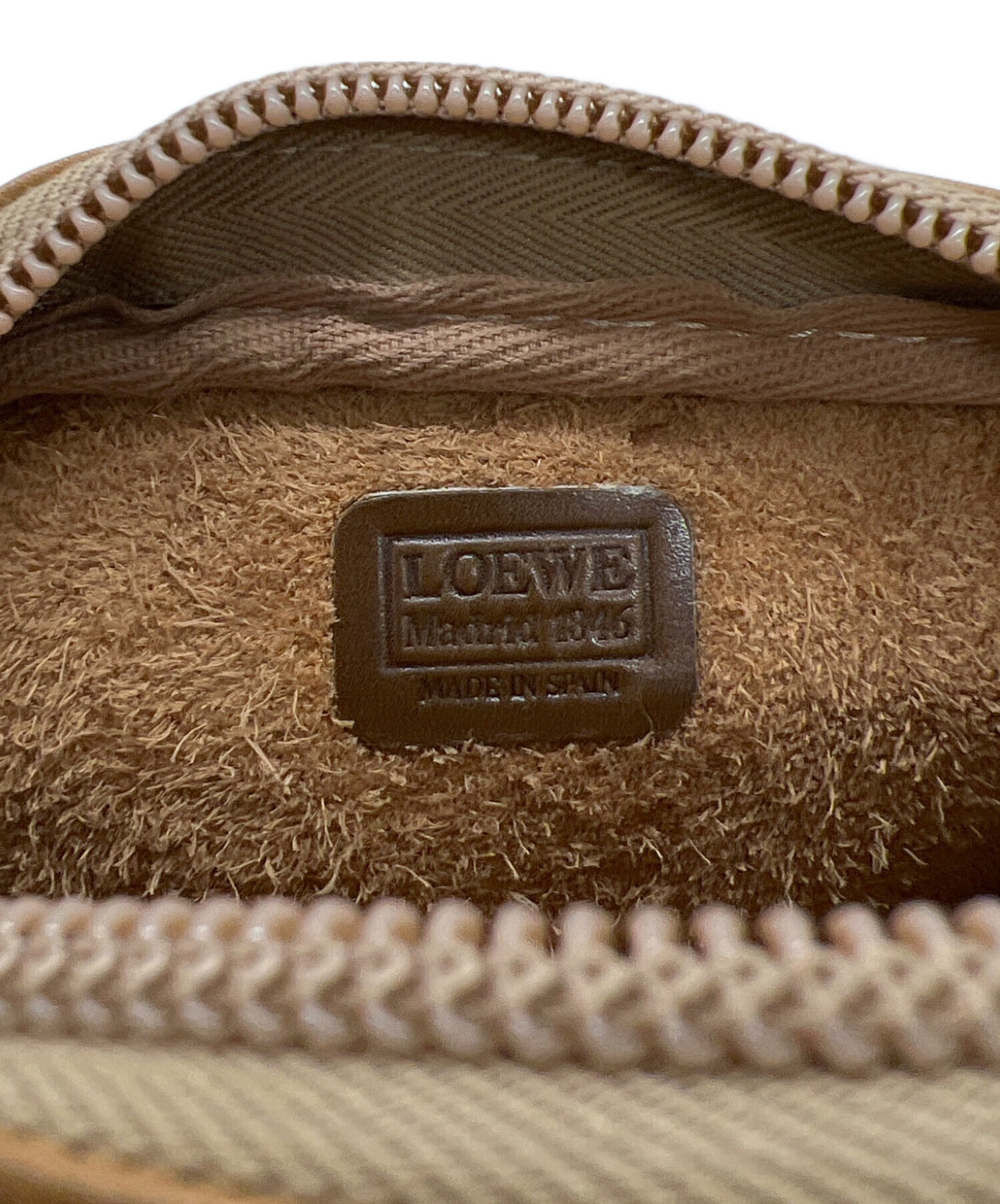 中古・古着通販】LOEWE (ロエベ) ショルダーバッグ/アナグラム