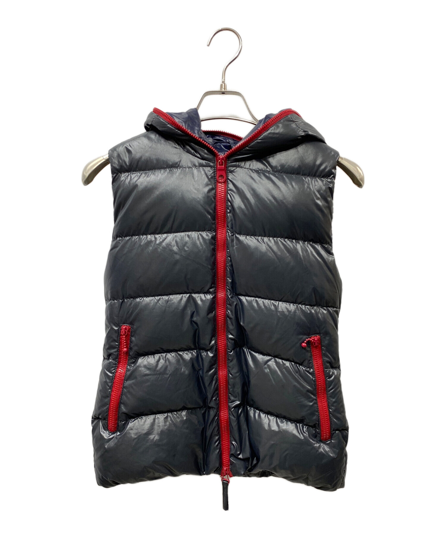 中古・古着通販】DUVETICA (デュベティカ) ダウンベスト グレー×レッド