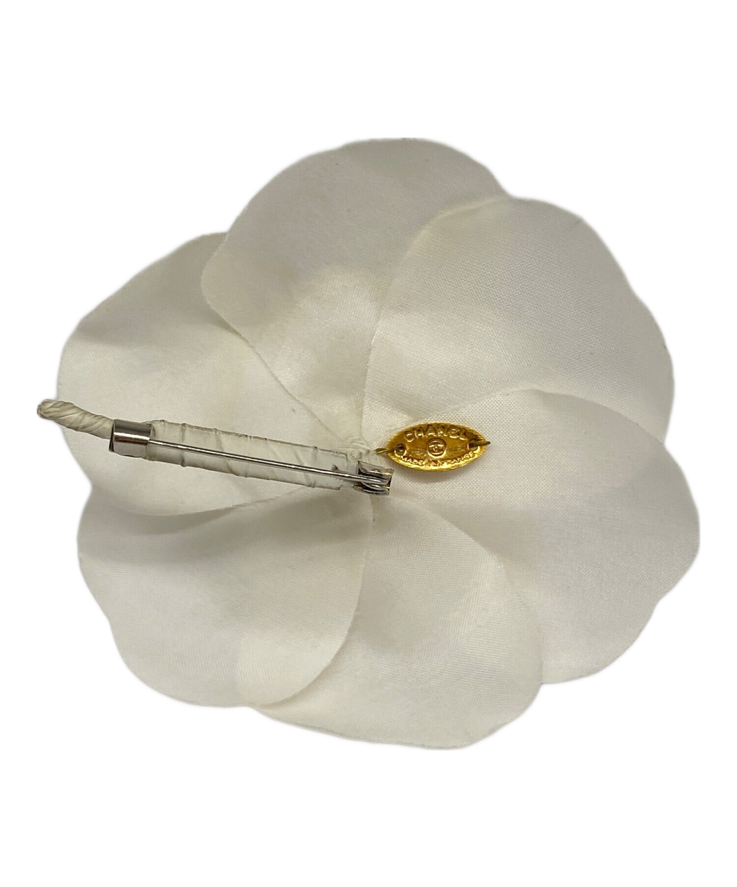 中古・古着通販】CHANEL (シャネル) カメリア ブローチ ホワイト