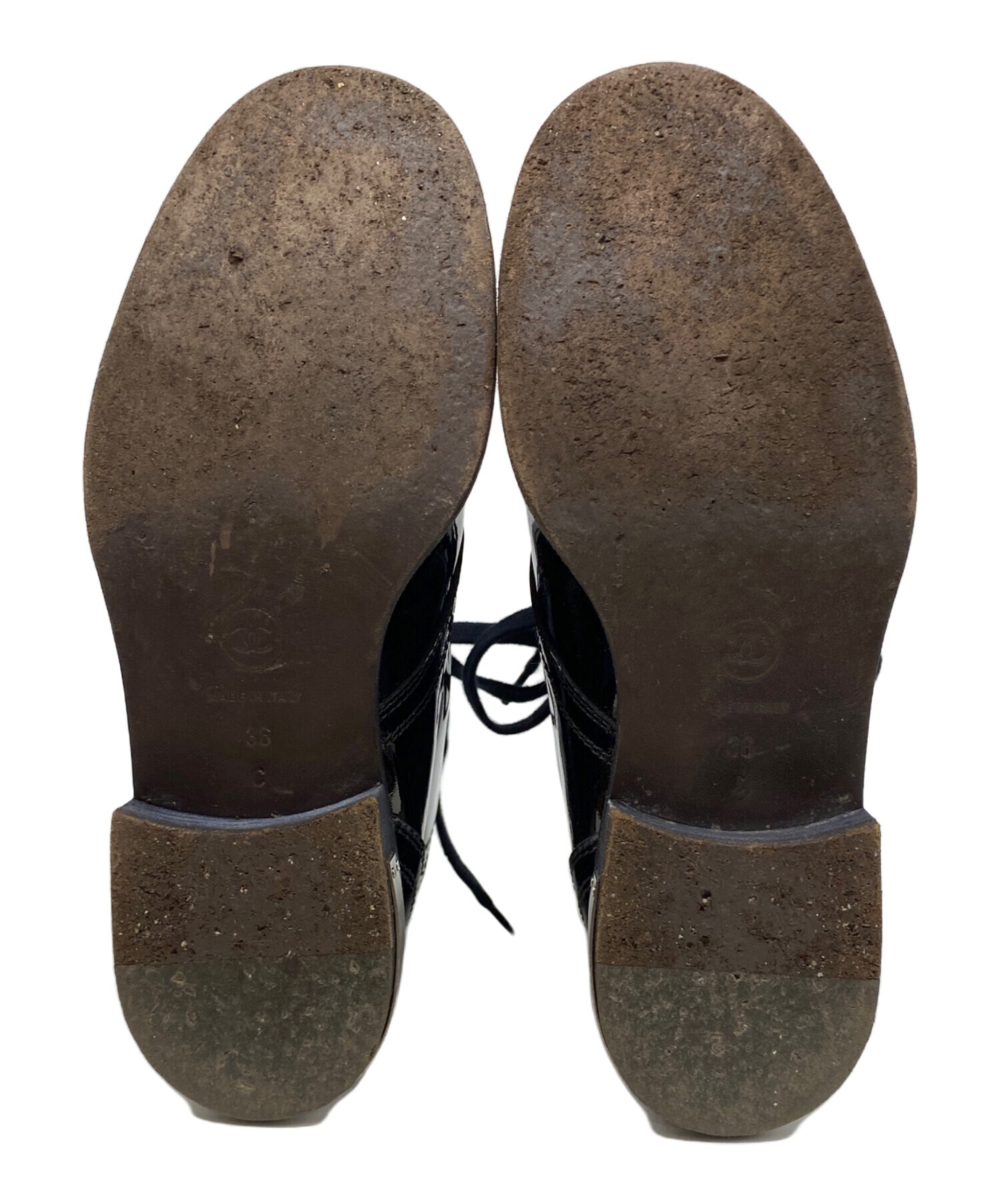 中古・古着通販】CHANEL (シャネル) エナメルショートブーツ ブラック