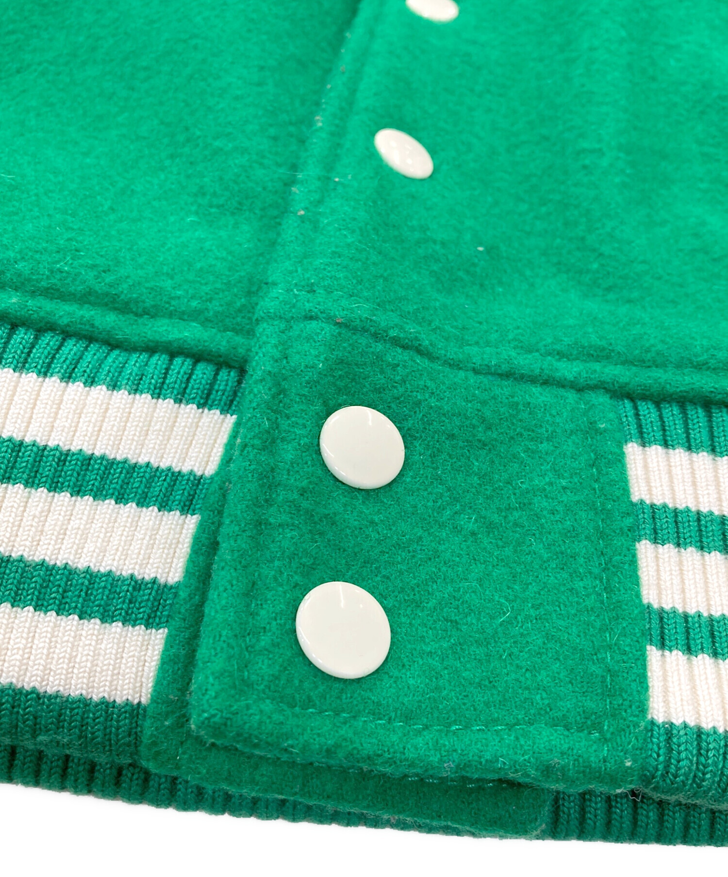 中古・古着通販】adidas (アディダス) スタジャン グリーン サイズ:M