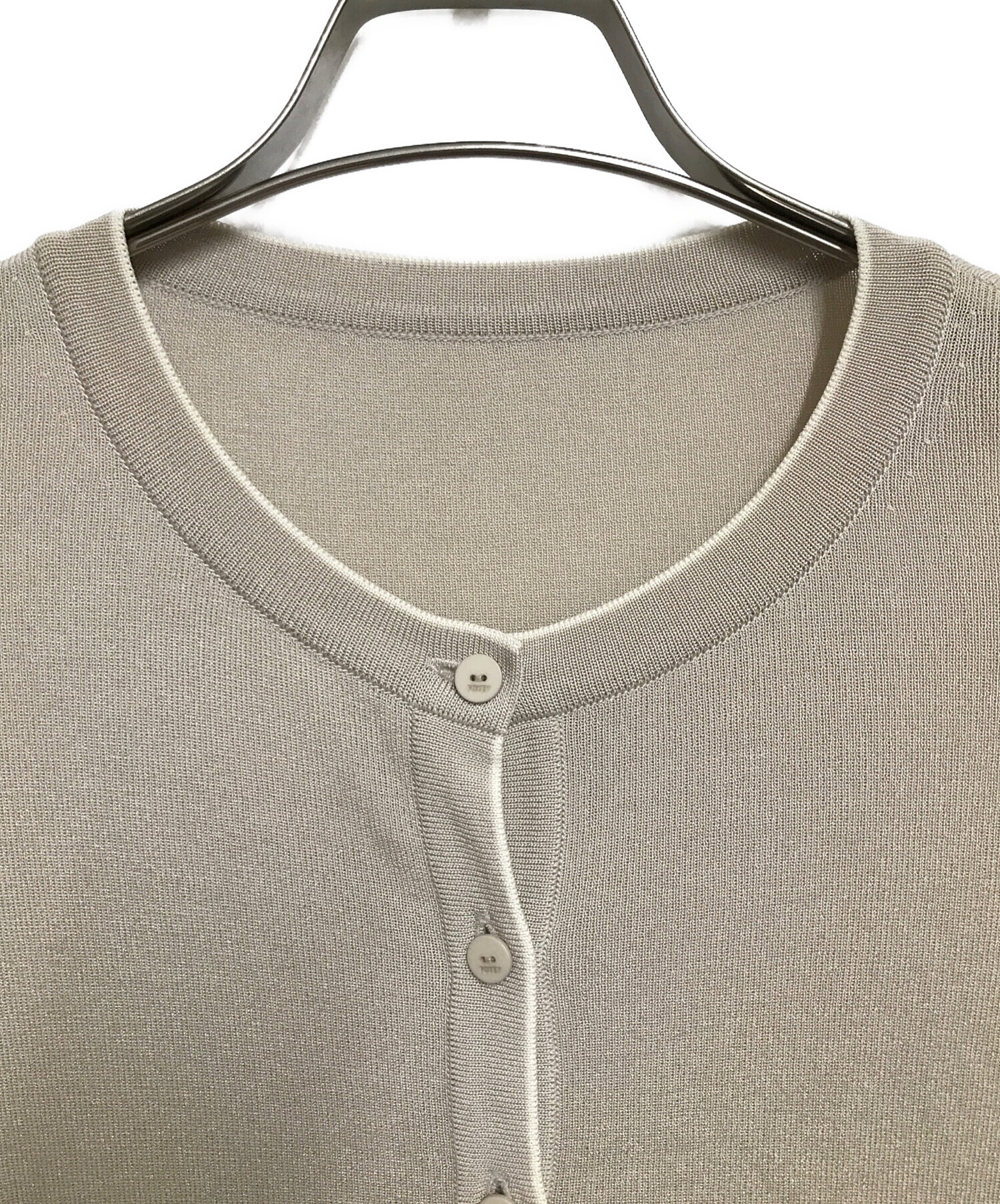 中古・古着通販】FOXEY (フォクシー) THE NICOLA CARDIGAN ベージュ