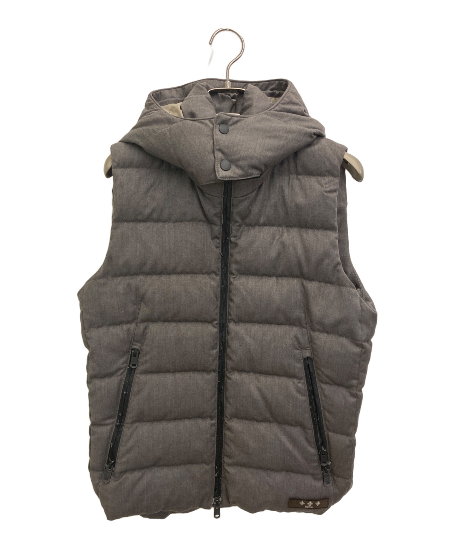 中古・古着通販】TATRAS (タトラス) ダウンベスト CASOTTO グレー