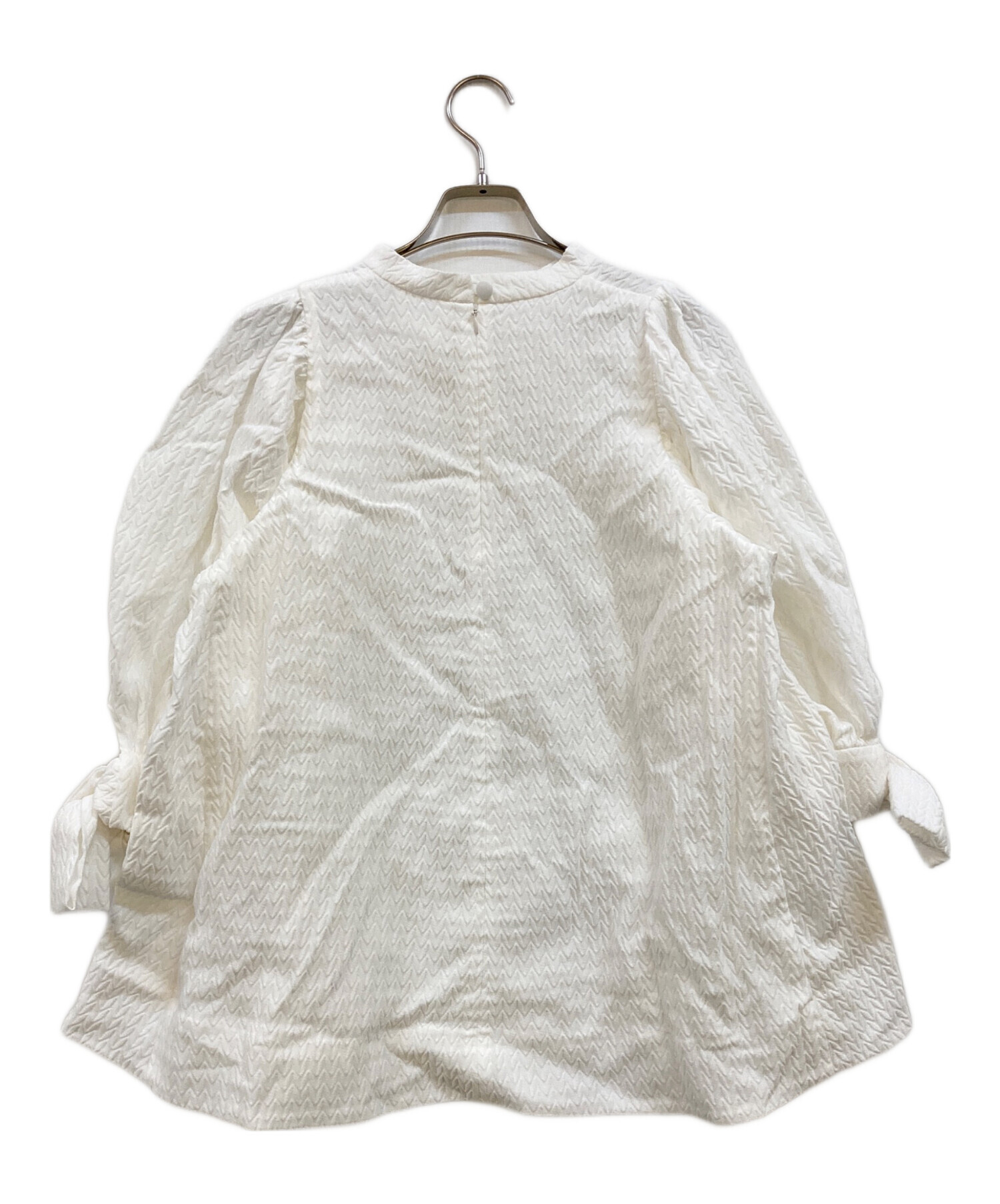 中古・古着通販】yori shirocon (ヨリ シロコン) ハートフクレカフス