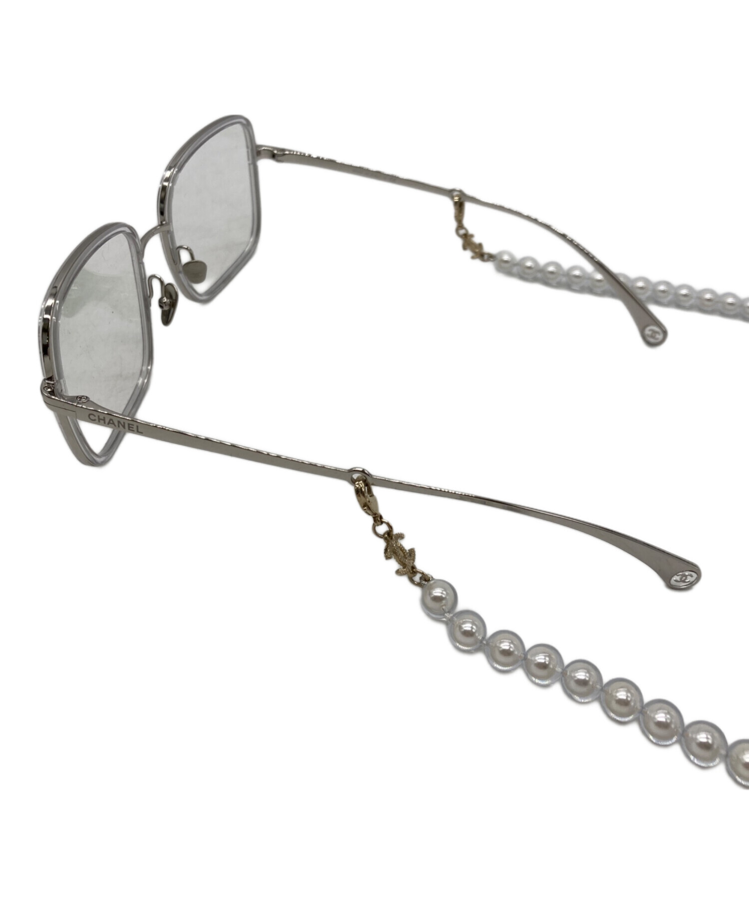 中古・古着通販】CHANEL (シャネル) パールチェーン付きスクエア