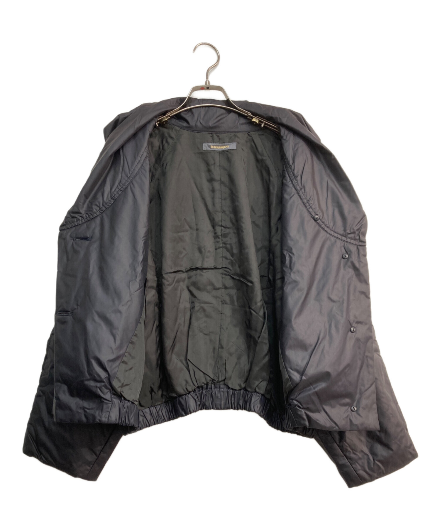 中古・古着通販】ISSEY MIYAKE (イッセイミヤケ) 中綿ナイロン